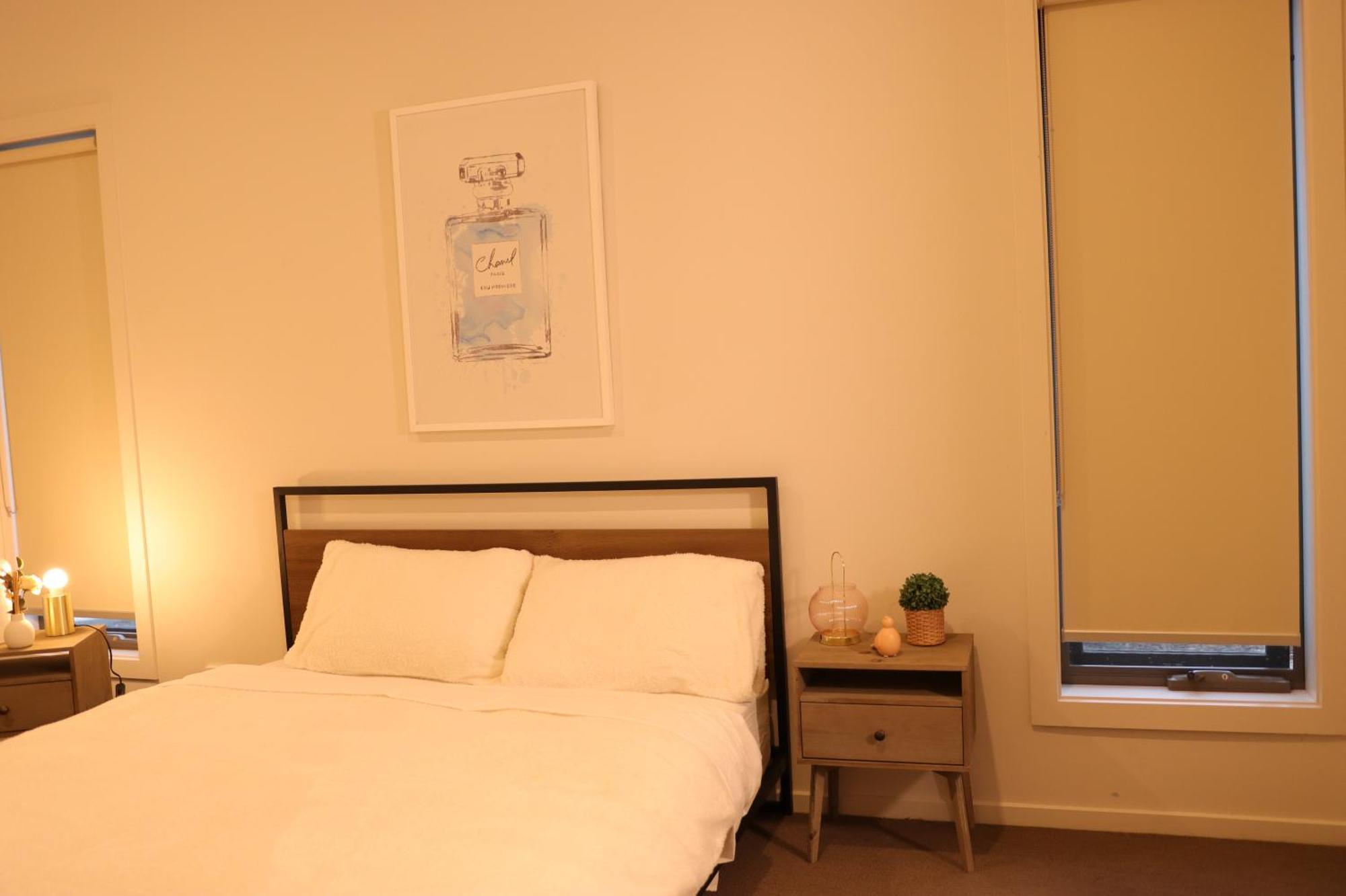 Melbourne Holiday House For 15 Peoples In Sanctuary Lake พอยท์คุก ภายนอก รูปภาพ