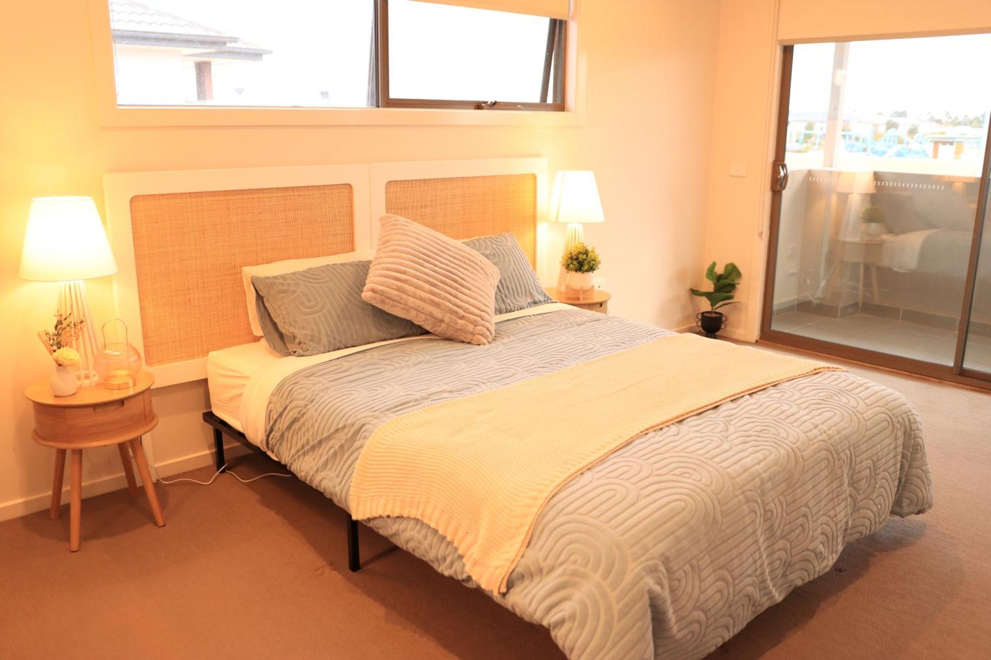 Melbourne Holiday House For 15 Peoples In Sanctuary Lake พอยท์คุก ภายนอก รูปภาพ