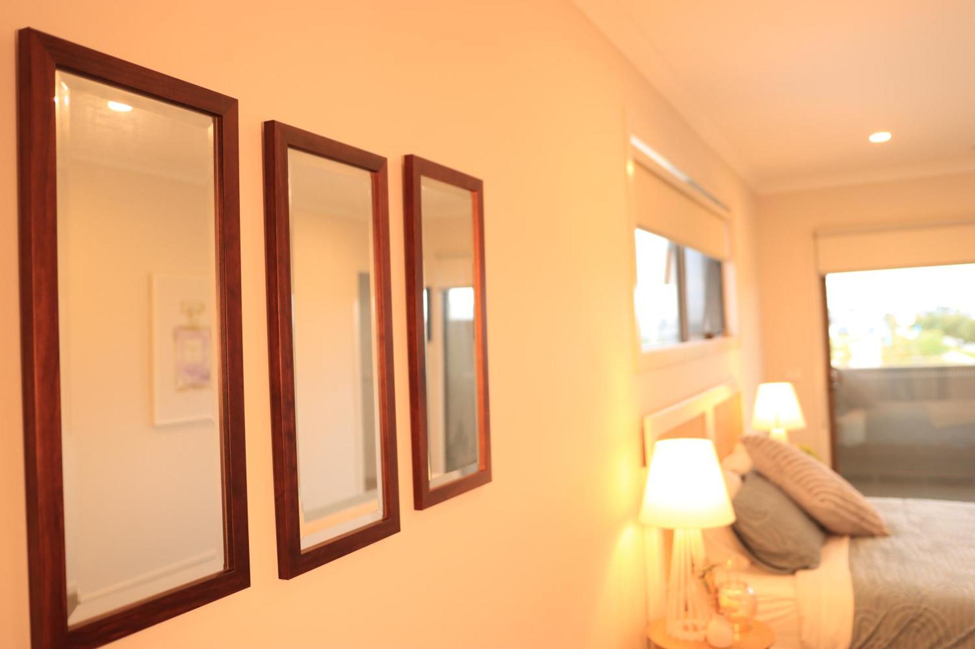 Melbourne Holiday House For 15 Peoples In Sanctuary Lake พอยท์คุก ภายนอก รูปภาพ