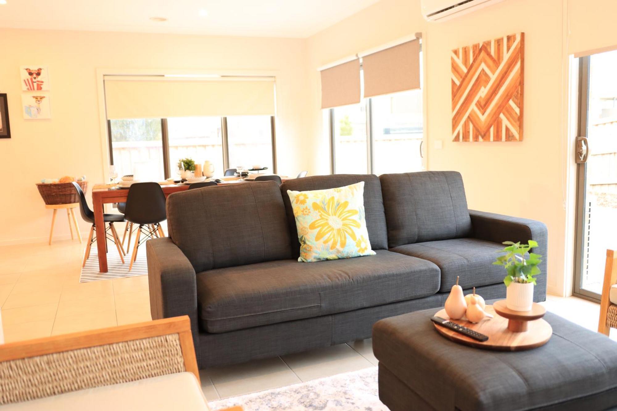 Melbourne Holiday House For 15 Peoples In Sanctuary Lake พอยท์คุก ภายนอก รูปภาพ